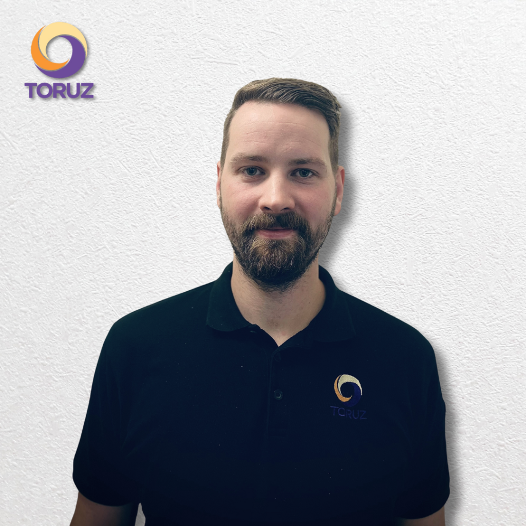 Pontus Gembert – Service Chef